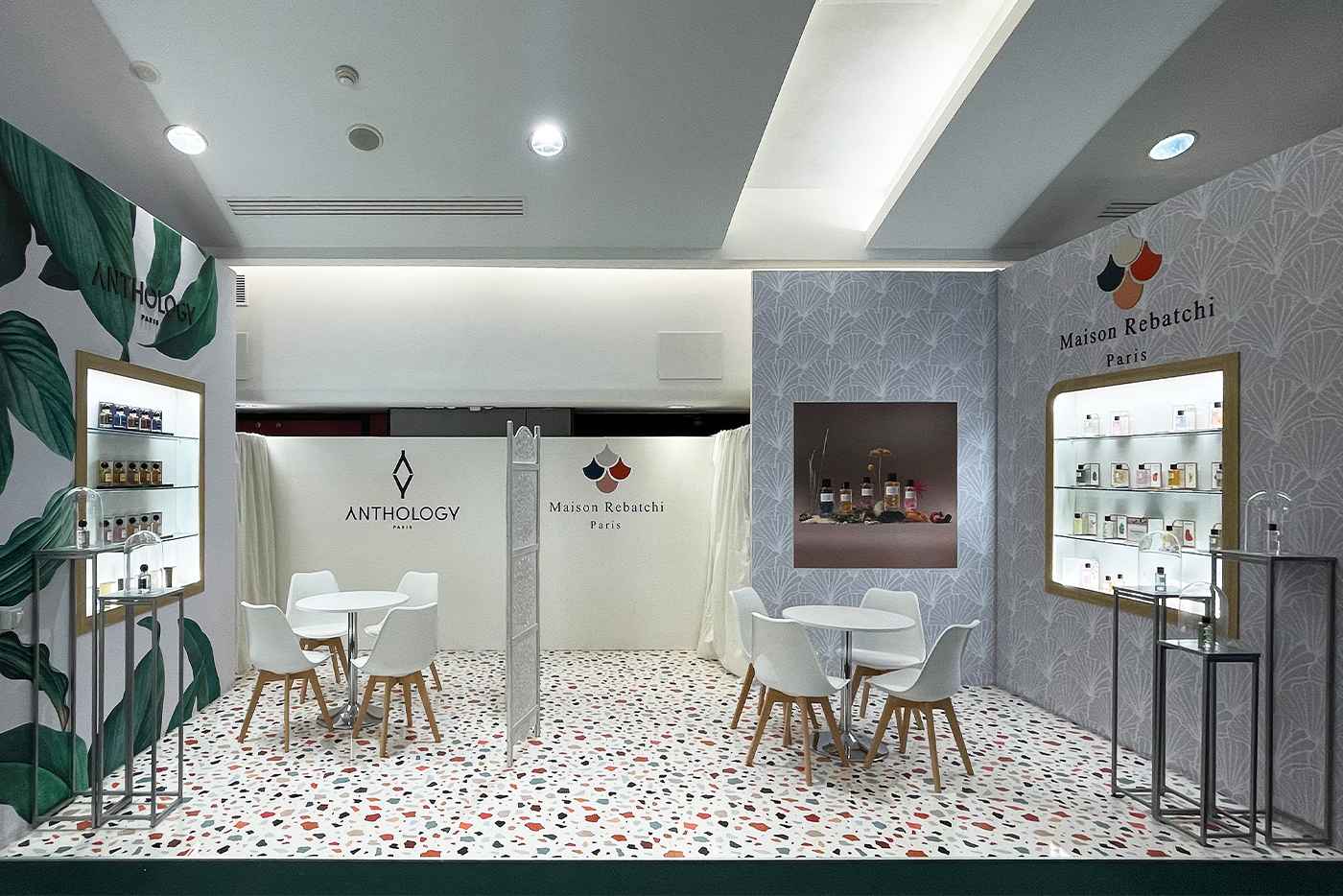 rebatchi anthology   tax free cannes  francia  stand
